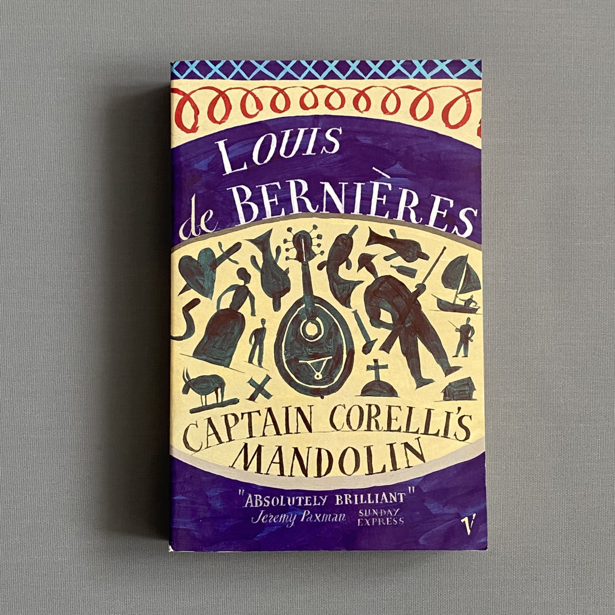 Captain Corelli's Mandolin By Louis de Bernières