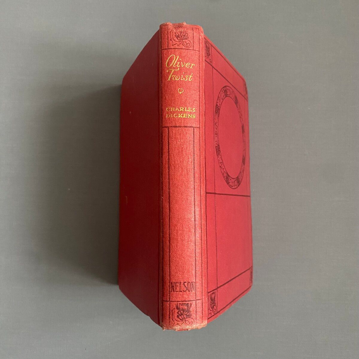 Oliver Twist By Charles Dickens